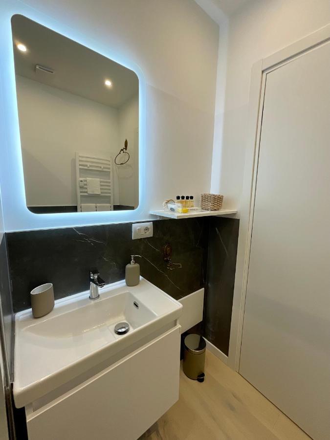 Apartment Suite - Charlize - In The Heart Of Milano Dış mekan fotoğraf
