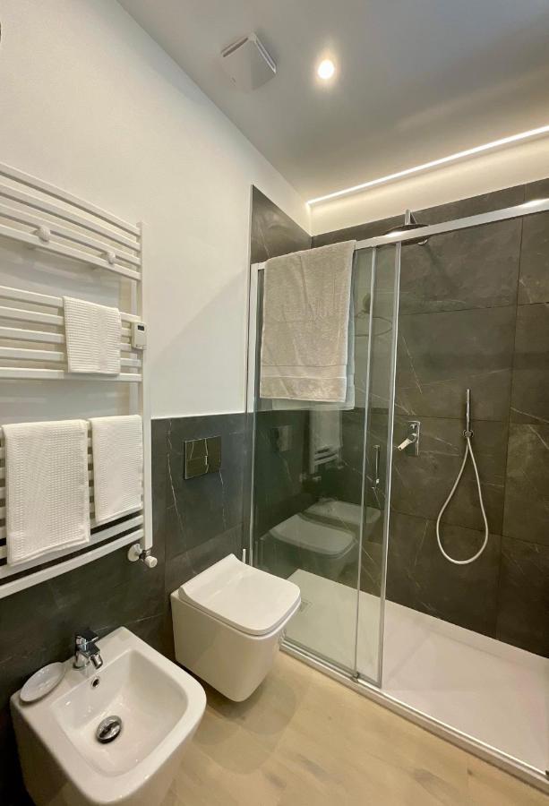 Apartment Suite - Charlize - In The Heart Of Milano Dış mekan fotoğraf
